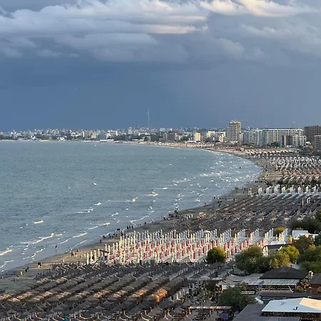 公寓 Aquamarine Sea View Tomis Grand 那沃达利